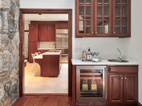650 Laurel Road, New Canaan CT 06840