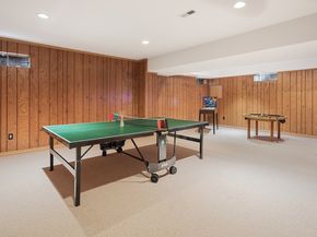 650 Laurel Road, New Canaan CT 06840