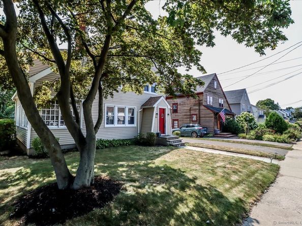 525 Wilcoxson Avenue, Stratford CT 06614