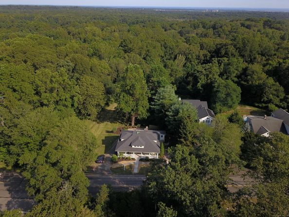 480 Shelton Road, Trumbull CT 06611