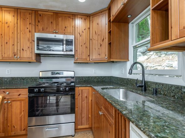 7 Sunset Drive, Sherman CT 06784