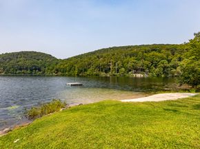 7 Sunset Drive, Sherman CT 06784