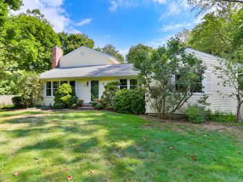 3 Lancaster Drive