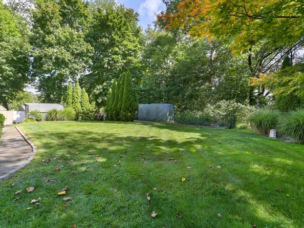 3 Lancaster Drive, Norwalk CT 06850