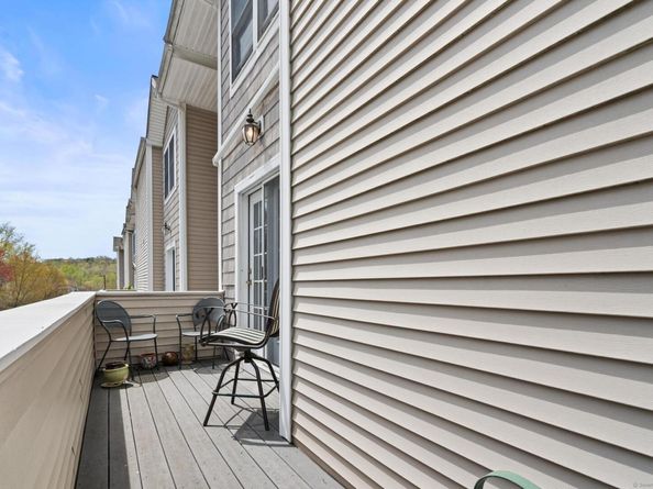 68 Stetson Place 68, Danbury CT 06811
