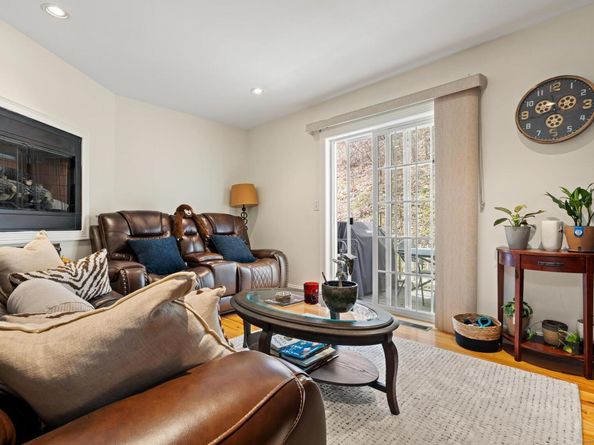 68 Stetson Place 68, Danbury CT 06811