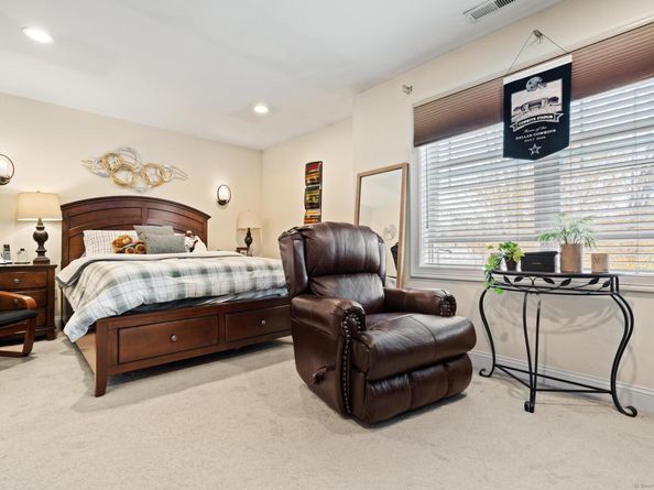 68 Stetson Place 68, Danbury CT 06811