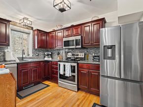 68 Stetson Place 68, Danbury CT 06811