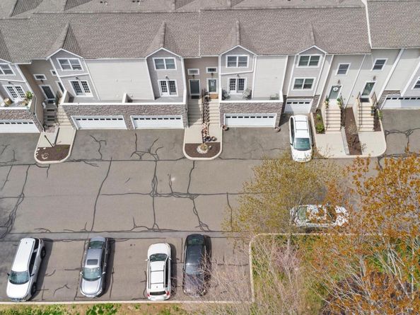 68 Stetson Place 68, Danbury CT 06811