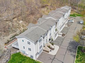 68 Stetson Place 68, Danbury CT 06811