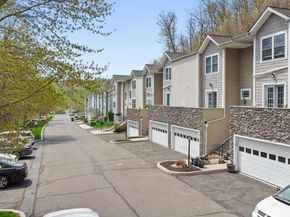 68 Stetson Place 68, Danbury CT 06811