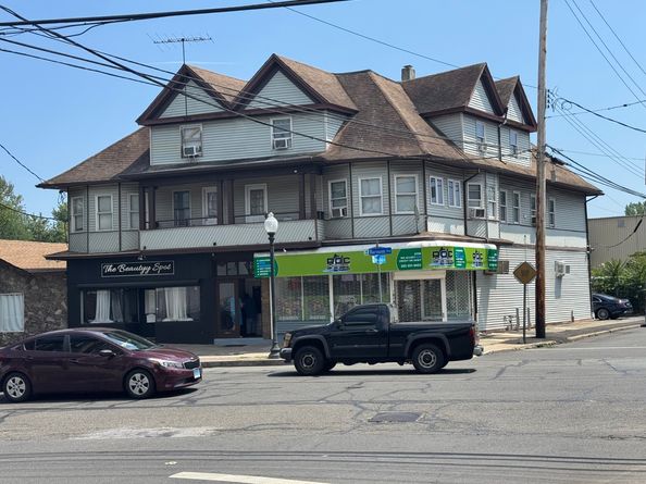 1840 Barnum Avenue, Bridgeport CT 06610