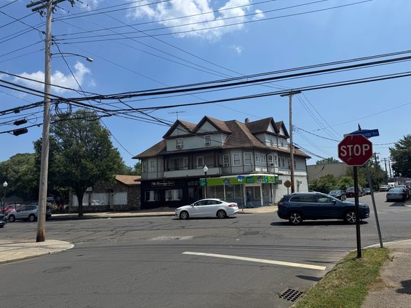 1840 Barnum Avenue, Bridgeport CT 06610