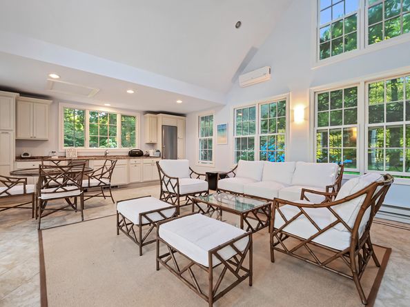 1084 Sturges Highway, Fairfield CT 06880