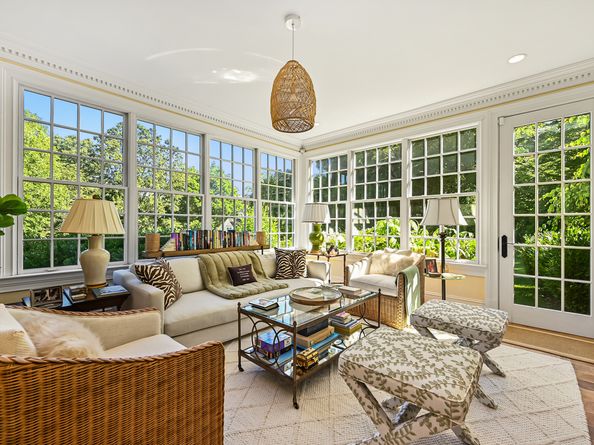 1084 Sturges Highway, Fairfield CT 06880