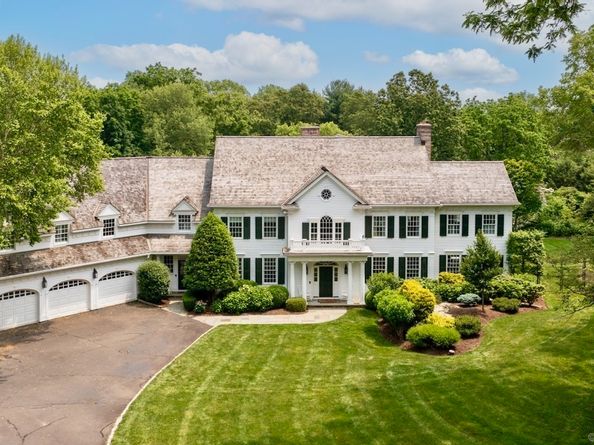 1084 Sturges Highway, Fairfield CT 06880