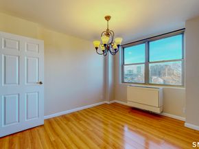 50 Glenbrook Road APT 4E, Stamford CT 06902