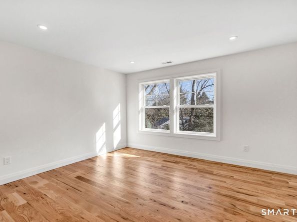 100 Tashua Road, Trumbull CT 06611