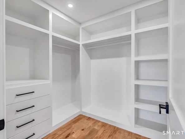 100 Tashua Road, Trumbull CT 06611