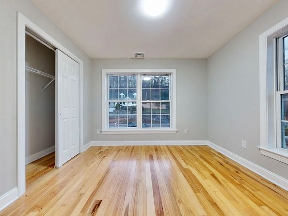 112 River Road, Shelton CT 06484