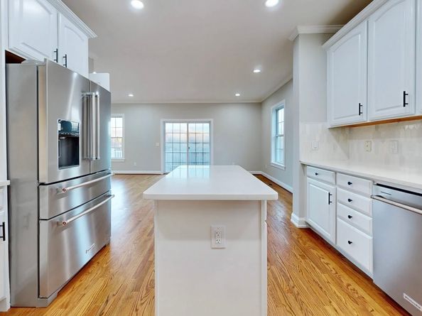 112 River Road, Shelton CT 06484