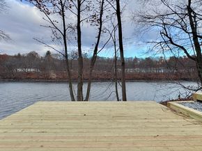 112 River Road, Shelton CT 06484