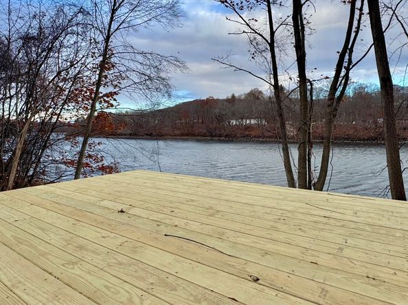 112 River Road, Shelton CT 06484