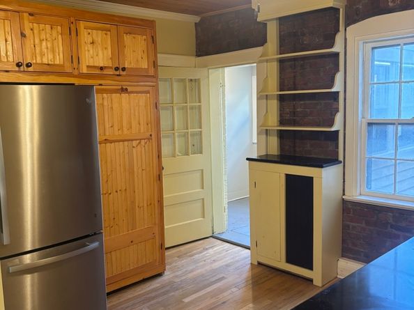 554 Brewster Street 4, Bridgeport CT 06605