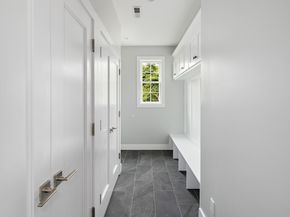 6 Walnut Ridge Court, Stamford CT 06905