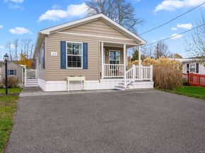 53 Greenlawn Drive, Danbury CT 06810