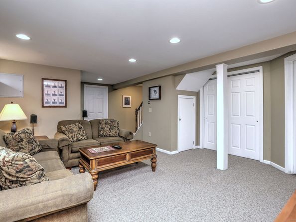 238 Turkey Roost Road, Monroe CT 06468