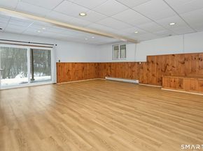 6 Morganti Court, Ridgefield CT 06877