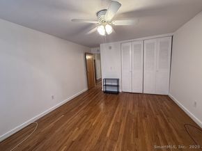 160 Fairfield Woods Road APT 35, Fairfield CT 06825