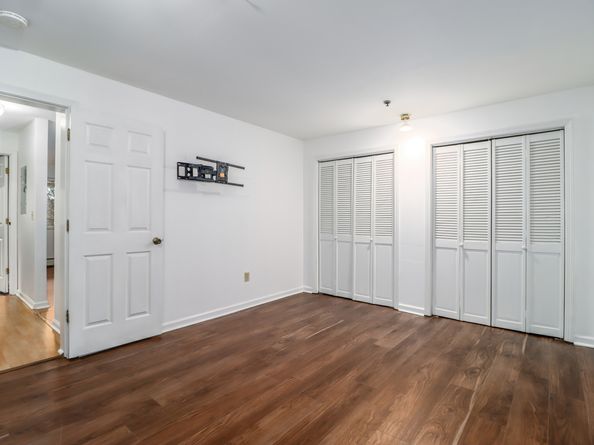 27 Rollingwood Drive 27, Brookfield CT 06804