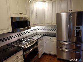 206 Sunrise Hill Road 206, Norwalk CT 06851