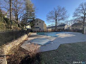 206 Sunrise Hill Road 206, Norwalk CT 06851