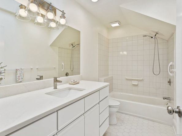 50 Harrison Avenue, New Canaan CT 06840