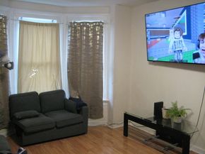 90 Tom Thumb Street, Bridgeport CT 06606