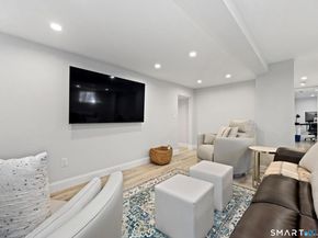 9 Arnold Lane, Norwalk CT 06853