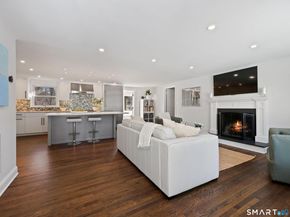 9 Arnold Lane, Norwalk CT 06853