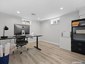 9 Arnold Lane, Norwalk CT 06853