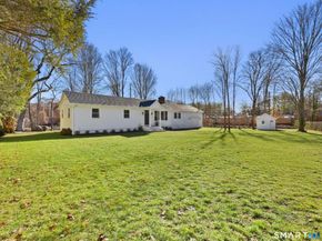 9 Arnold Lane, Norwalk CT 06853