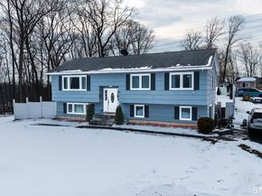 6 Chaucer Drive, Shelton CT 06484