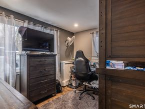 6 Chaucer Drive, Shelton CT 06484