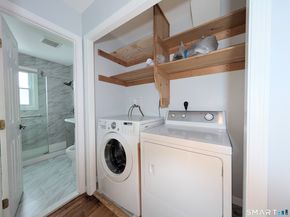 15 Cherry Hill Drive 2A, Bridgeport CT 06606