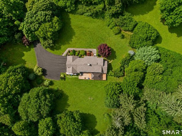 119 Obtuse Hill Road, Brookfield CT 06804