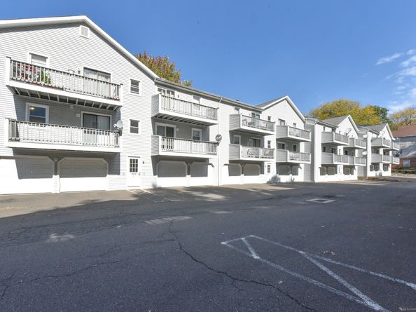 245 Glendale Avenue D8, Bridgeport CT 06606