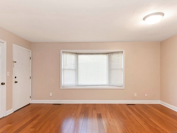 245 Glendale Avenue D8, Bridgeport CT 06606