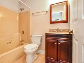 245 Glendale Avenue D8, Bridgeport CT 06606