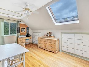 132 Country Place 132, Shelton CT 06484